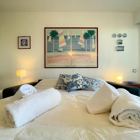 Bh - Port Vauban - 3p Sea Front Apartman